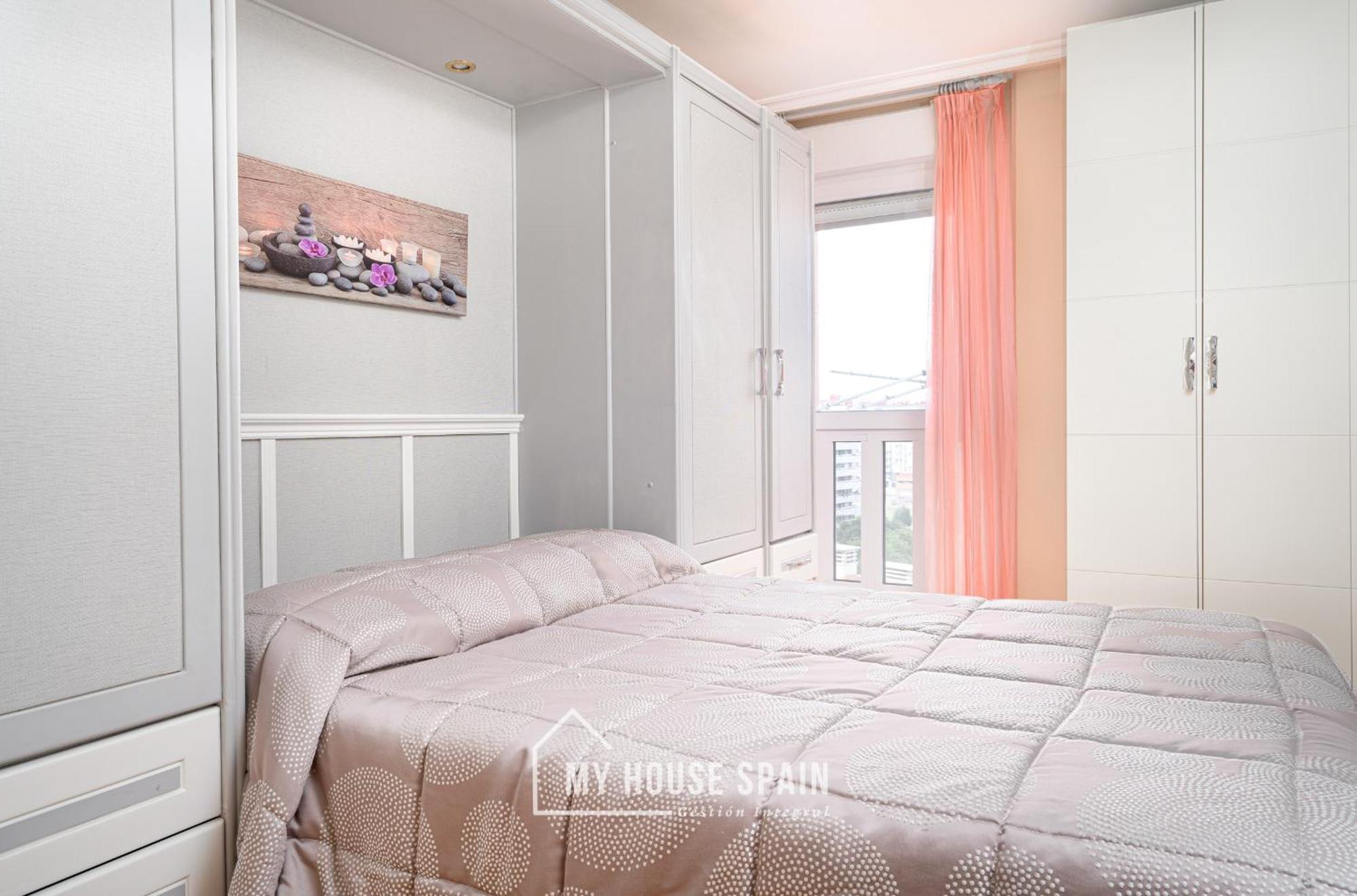 Amplio apartamento con vistas en pleno centro Gijón Exterior foto