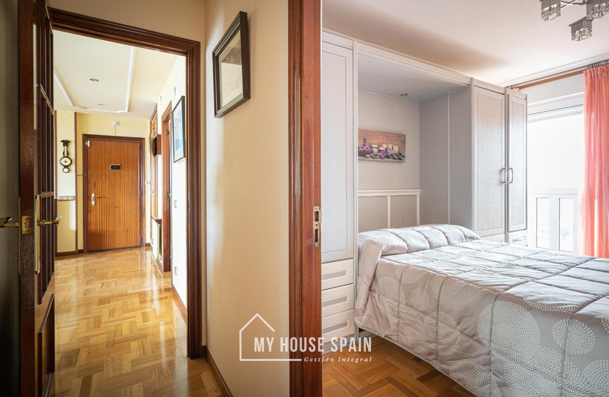 Amplio apartamento con vistas en pleno centro Gijón Exterior foto