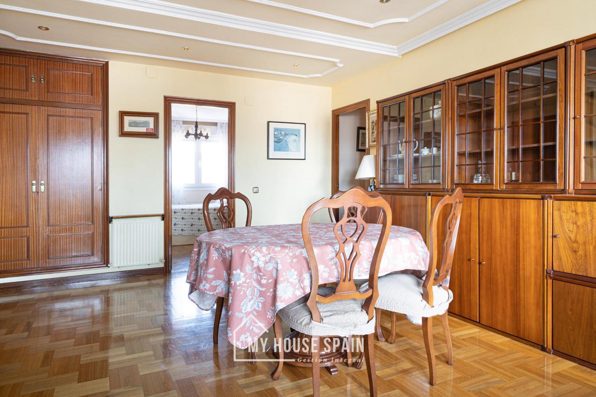 Amplio apartamento con vistas en pleno centro Gijón Exterior foto